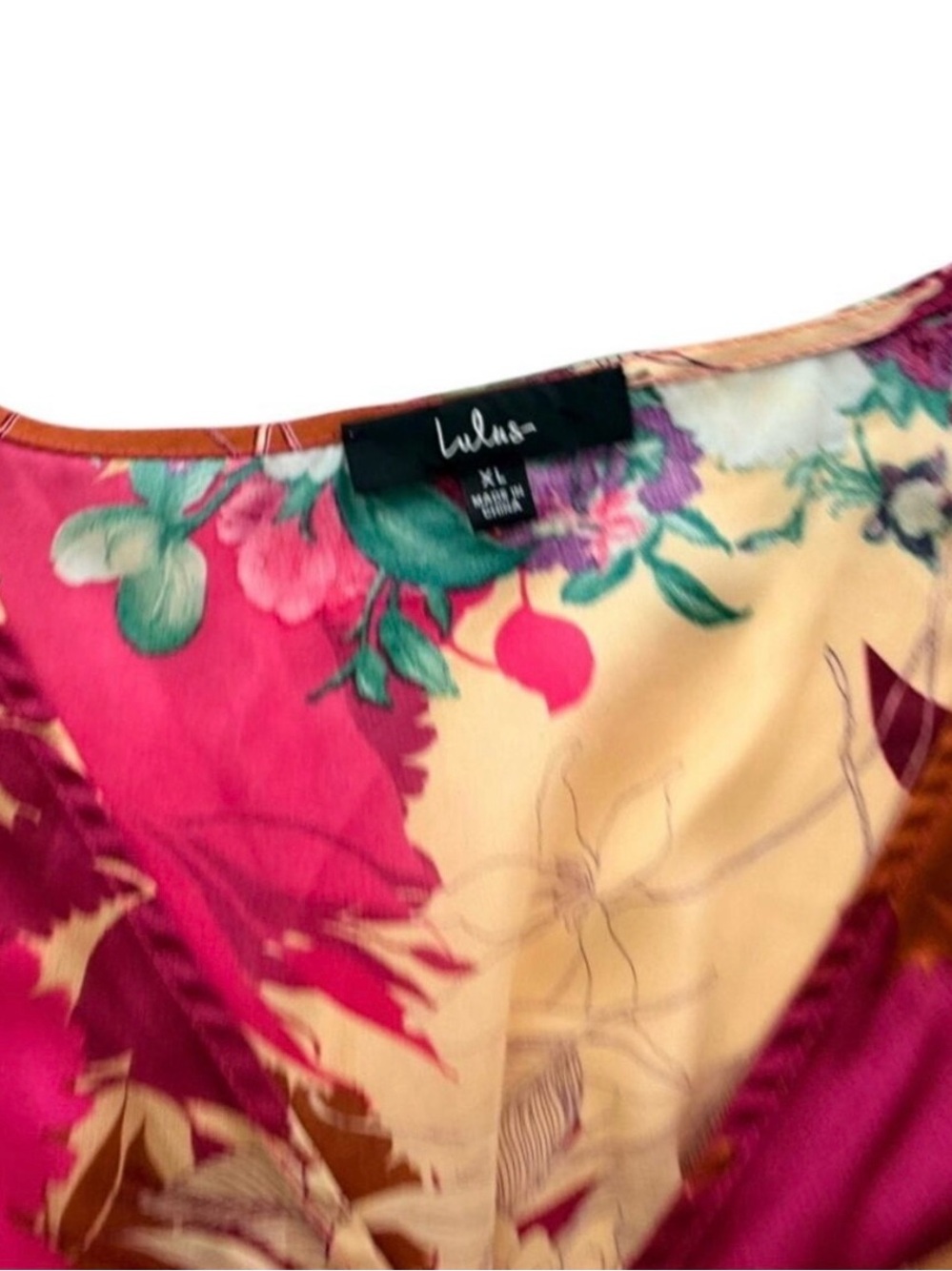Lulu’s Burgundy Floral Maxi Wrap Put On A Smile Dress size XL - Picture 4 of 9